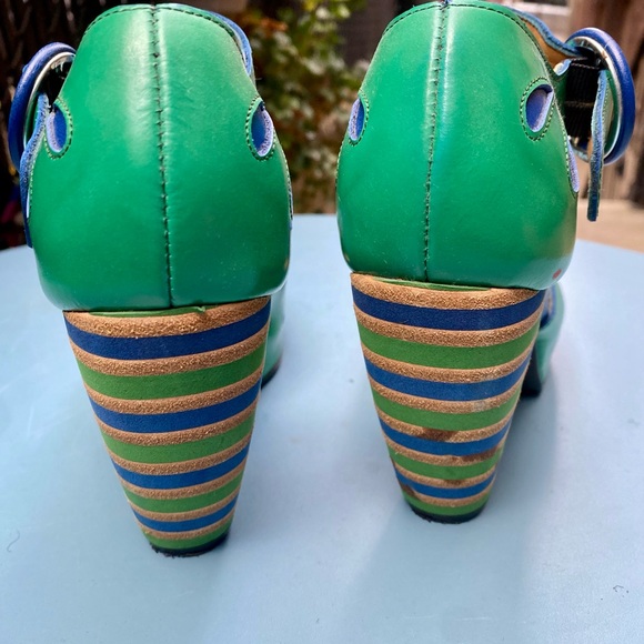 John Fluevog Views Maier Green Heels - US 7 - Picture 10 of 13